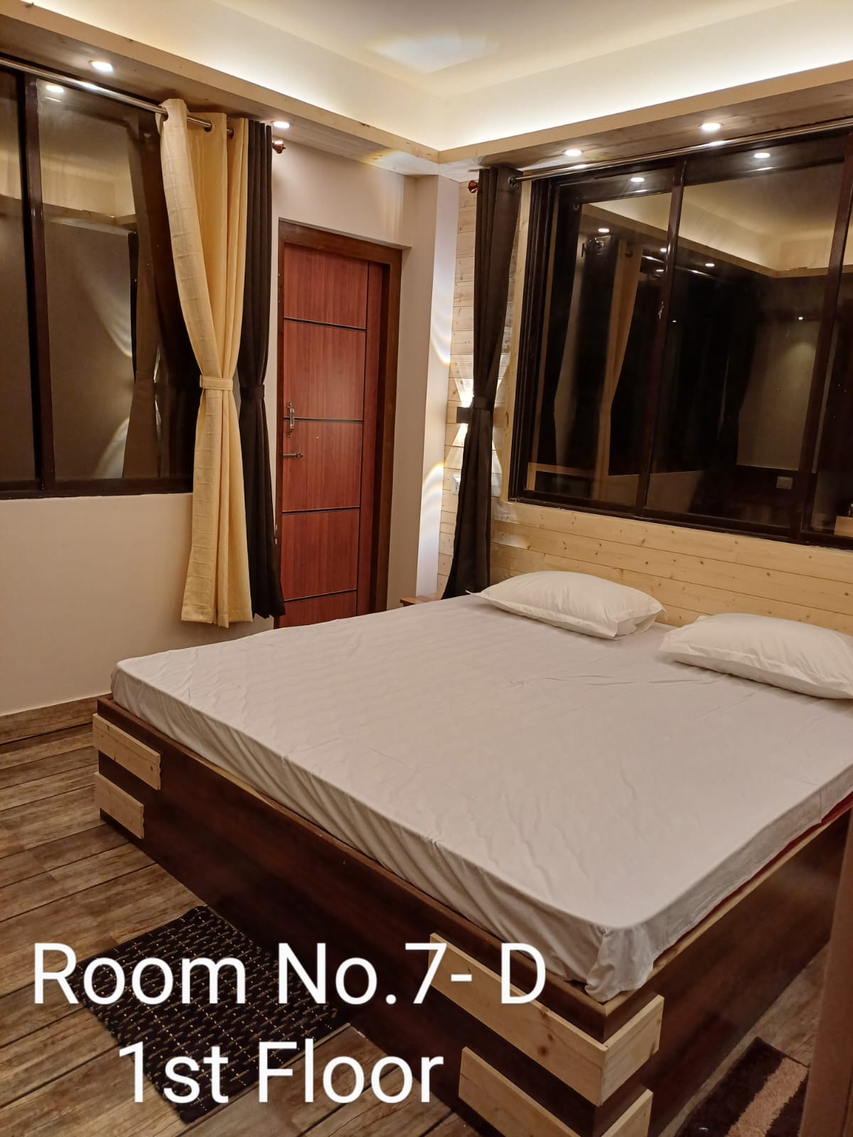 Room No.7-D – 1st Floor